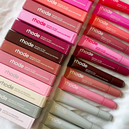 Moisturizing Lip Oil Gloss - Original Lip Balm for Hydration, Plumping, and Exfoliation in Pink